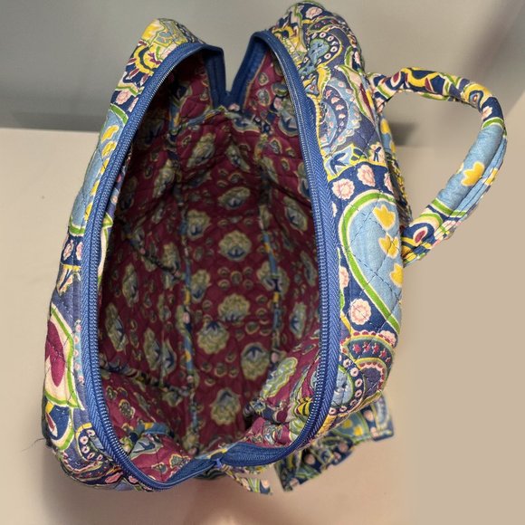 Quilted Paisley Zippered Backpack - Picture 5 of 5